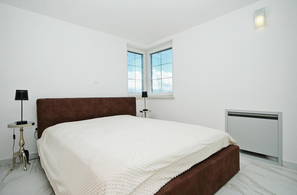 Apartments Victoria Privlaka 普利拉卡 客房 照片