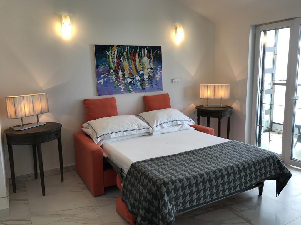 Apartments Victoria Privlaka 普利拉卡 外观 照片
